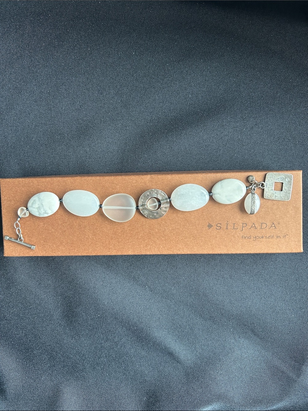 Silpada B1946 White Howlite & Sterling Silver Bracelet